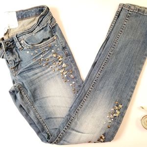 Dalhousie jeans with metal detail